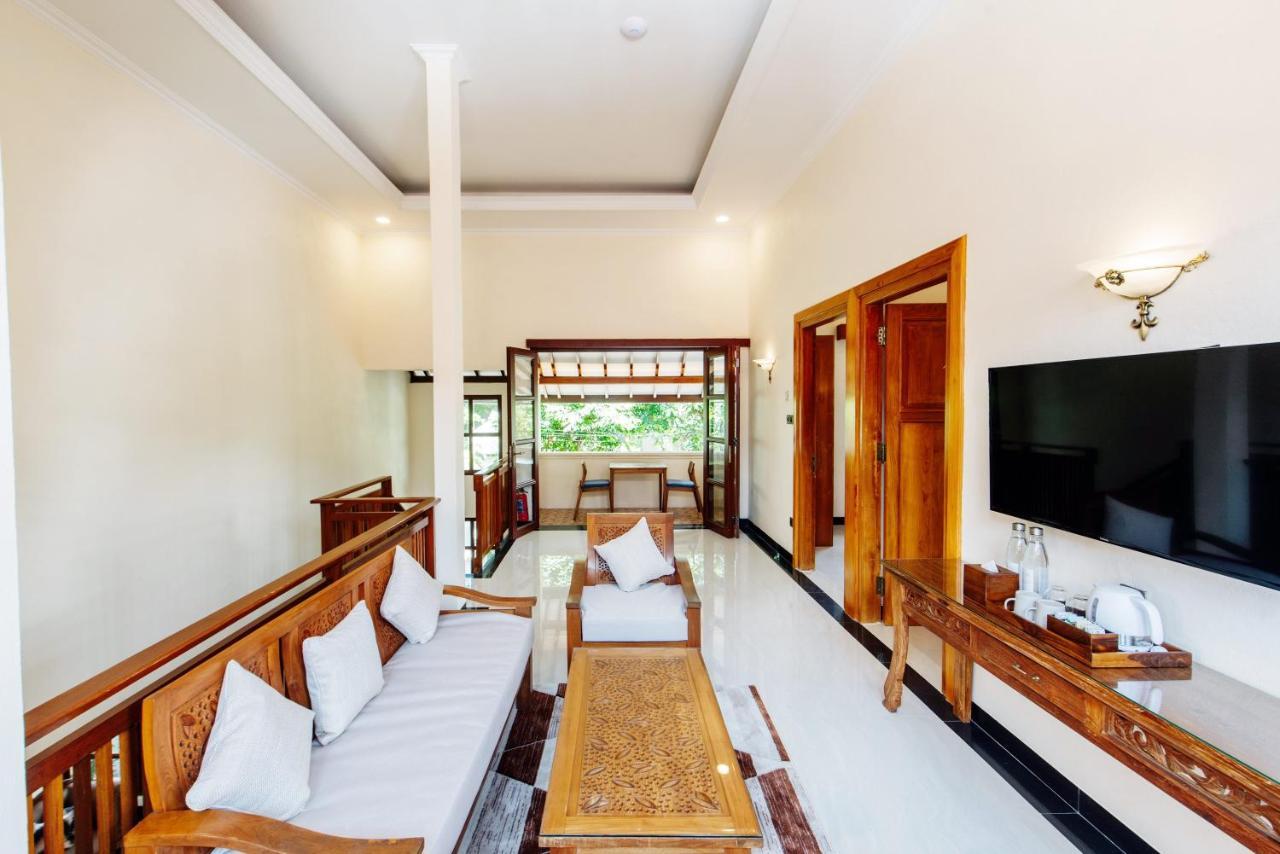 יוגיאקרטה Tirtodipuran Hotel By Natts Hospitality Indonesia מראה חיצוני תמונה