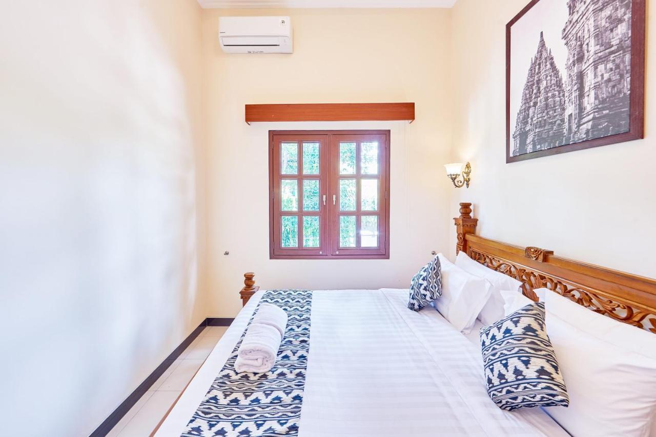 יוגיאקרטה Tirtodipuran Hotel By Natts Hospitality Indonesia מראה חיצוני תמונה