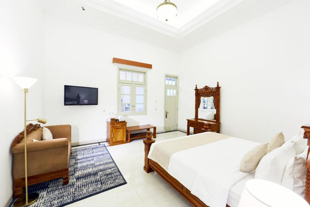 יוגיאקרטה Tirtodipuran Hotel By Natts Hospitality Indonesia מראה חיצוני תמונה