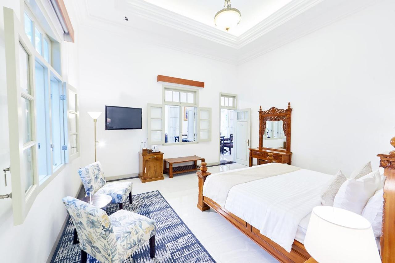 יוגיאקרטה Tirtodipuran Hotel By Natts Hospitality Indonesia מראה חיצוני תמונה