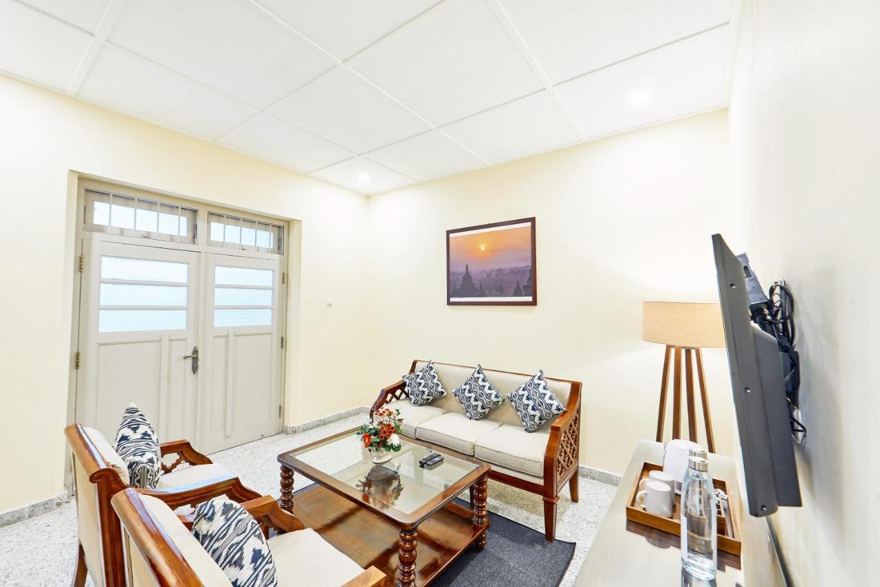 יוגיאקרטה Tirtodipuran Hotel By Natts Hospitality Indonesia מראה חיצוני תמונה