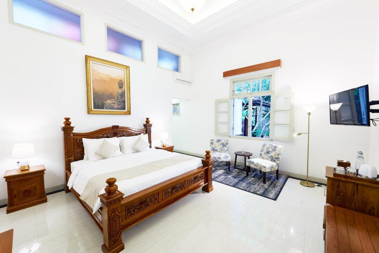 יוגיאקרטה Tirtodipuran Hotel By Natts Hospitality Indonesia מראה חיצוני תמונה