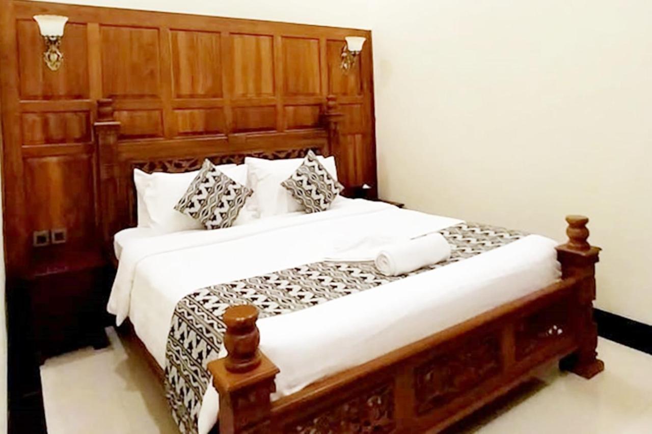 יוגיאקרטה Tirtodipuran Hotel By Natts Hospitality Indonesia מראה חיצוני תמונה